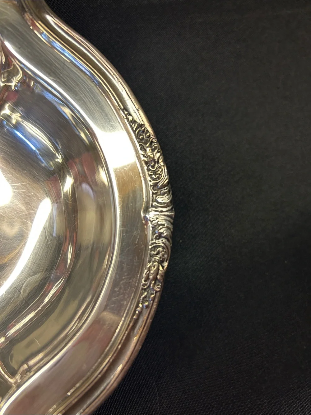 Reed and Barton De Champlain oval serving dish style 4081